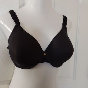 Natori molded underwire bra 34F 34DDD